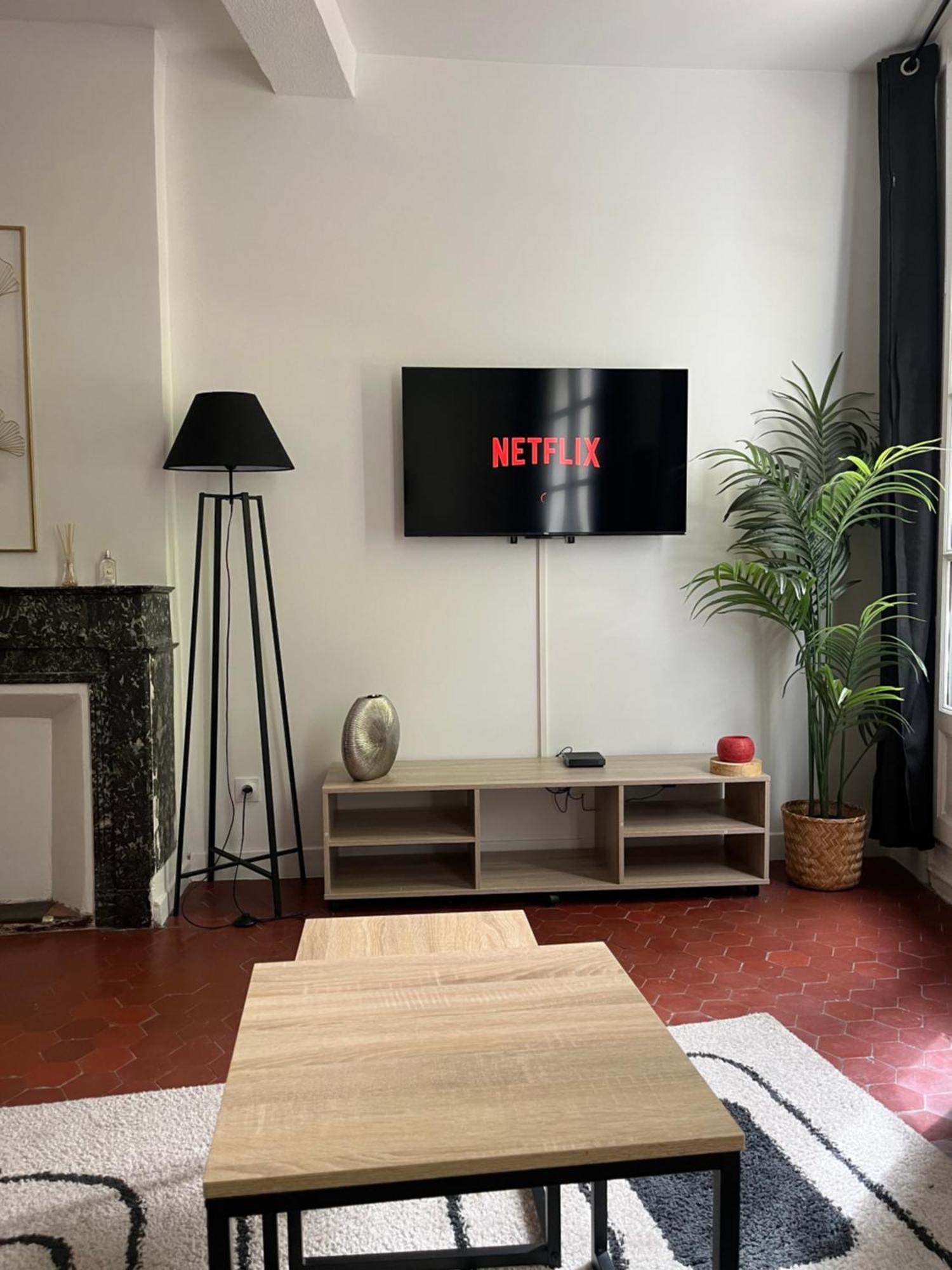 T2 - Centre Historique De Toulon Apartment Luaran gambar